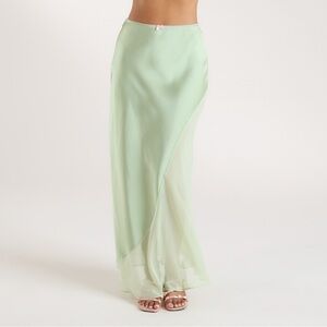 Chic Mint Women's Maxi Skirt